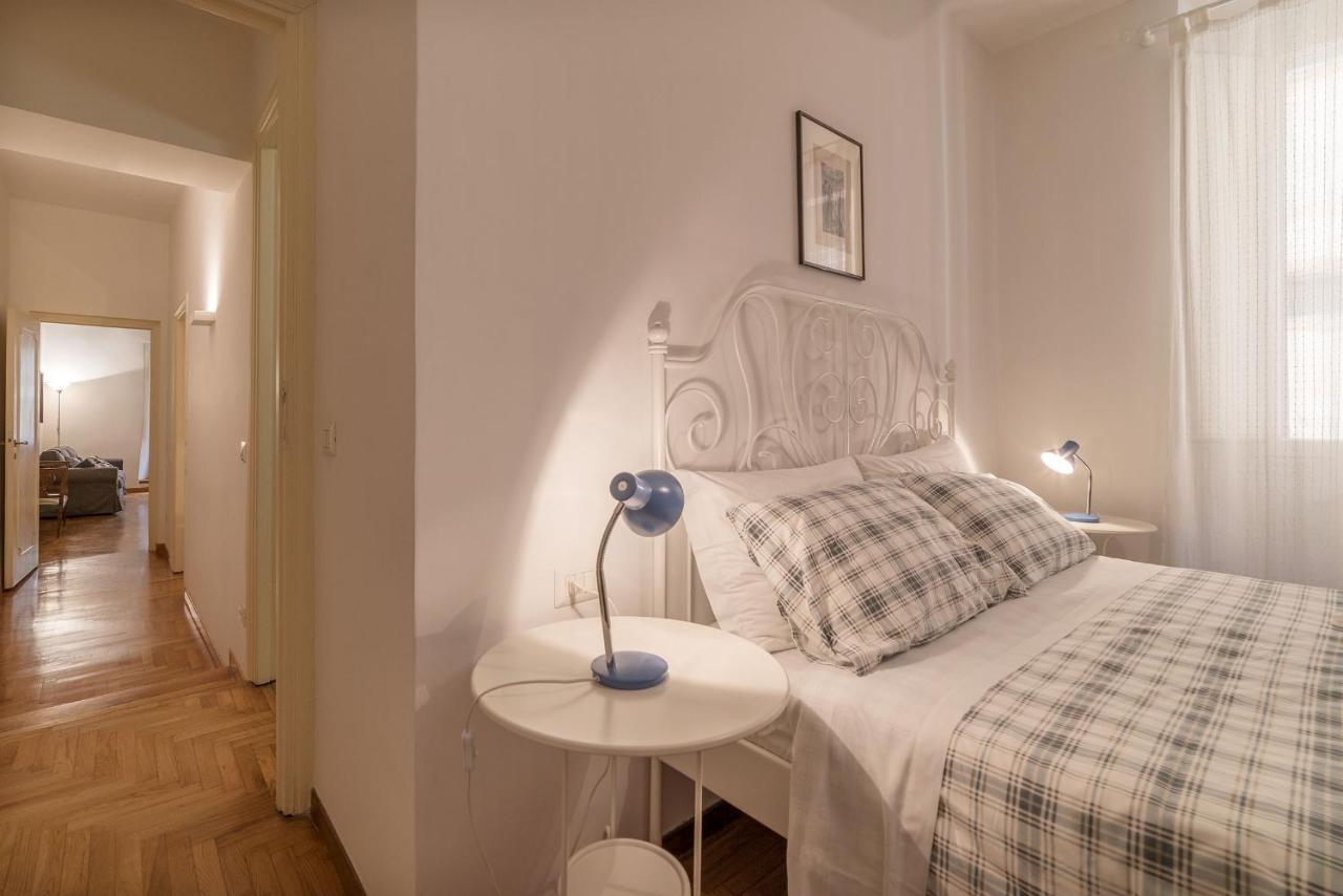 A Peaceful Retreat 2 Minutes From Piazza Navona - Fromhometorome Rom