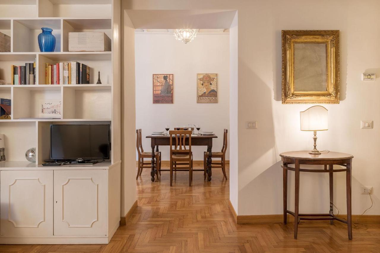 A Peaceful Retreat 2 Minutes From Piazza Navona - Fromhometorome Rom